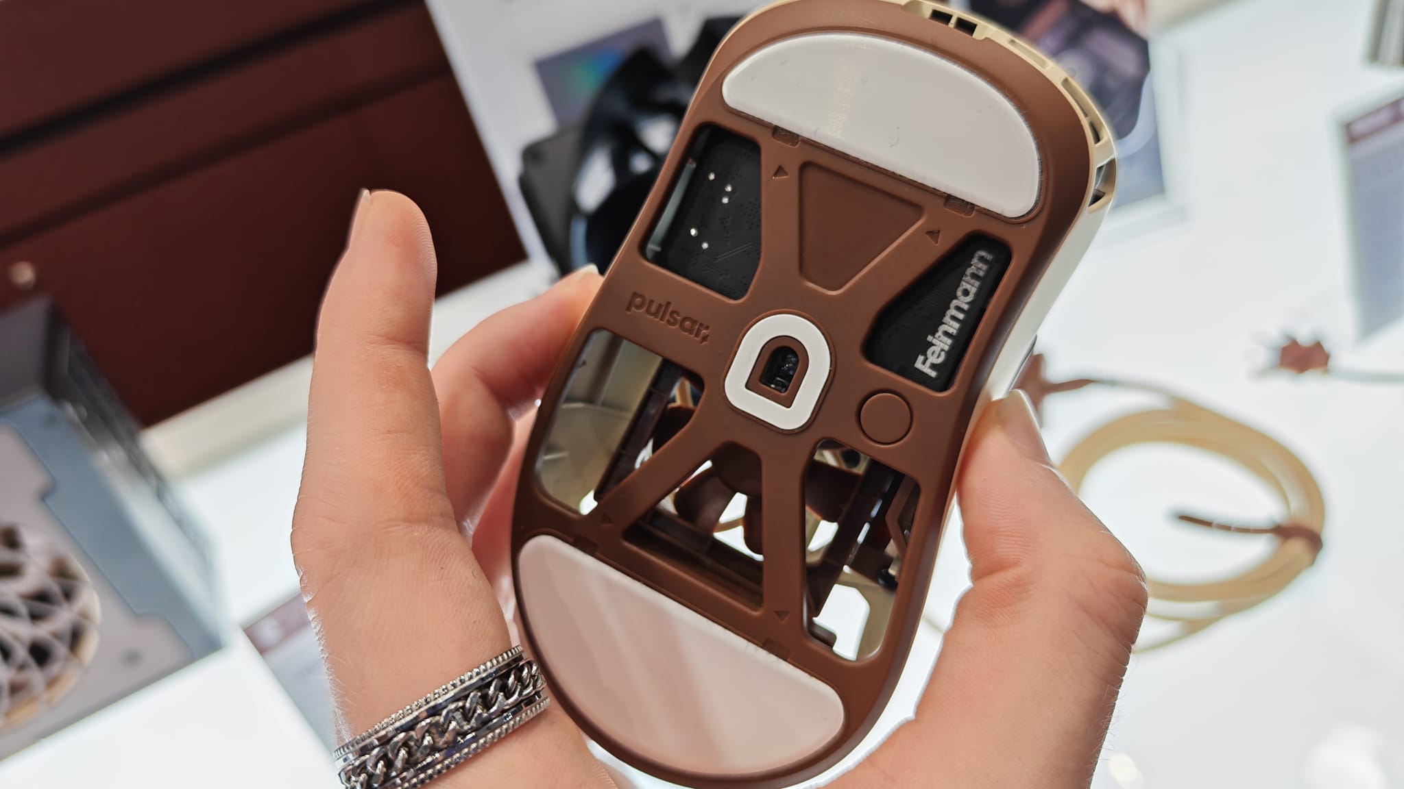 The bottom of the Pulsar Feinmann F01 Noctua Edition mouse