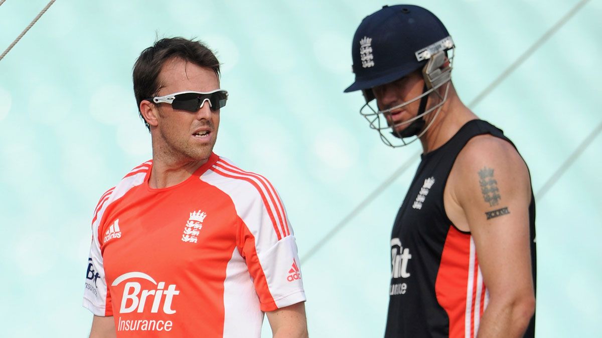 Graeme Swann and Kevin Pietersen