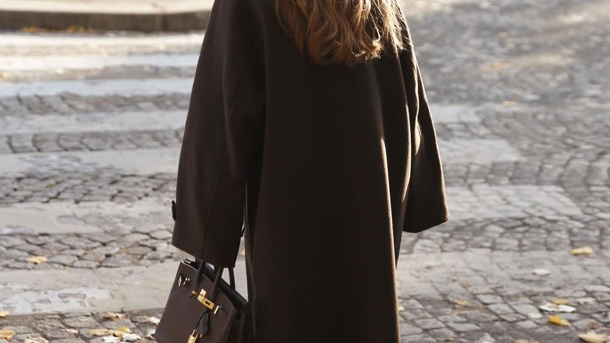 I Wore This Elegant Coat in Paris, and I Saw Other Stylish Women Wearing It in the Saint-Germain-des-Prés Neighborhood