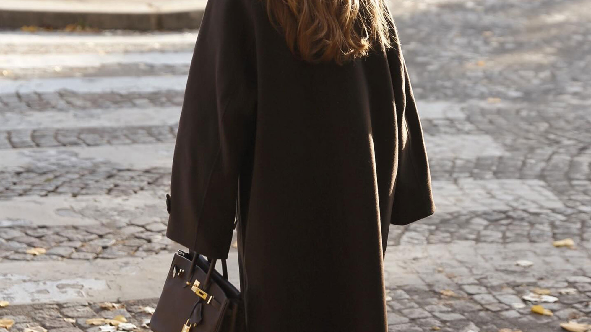 the scarf coat French girls wear