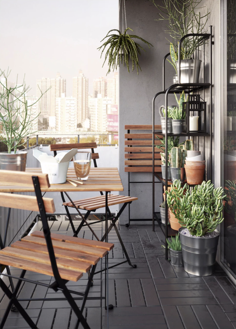 28 Balcony Ideas Decorate Small Apartment Balconies That Want Privacy Too Real Homes