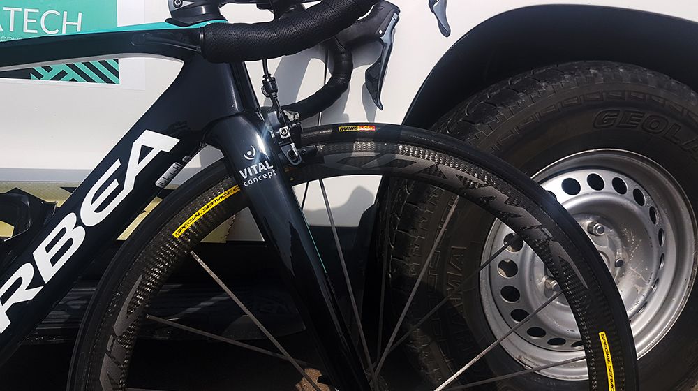 The Orbea Orca Aero has direct mount brakes front and rear