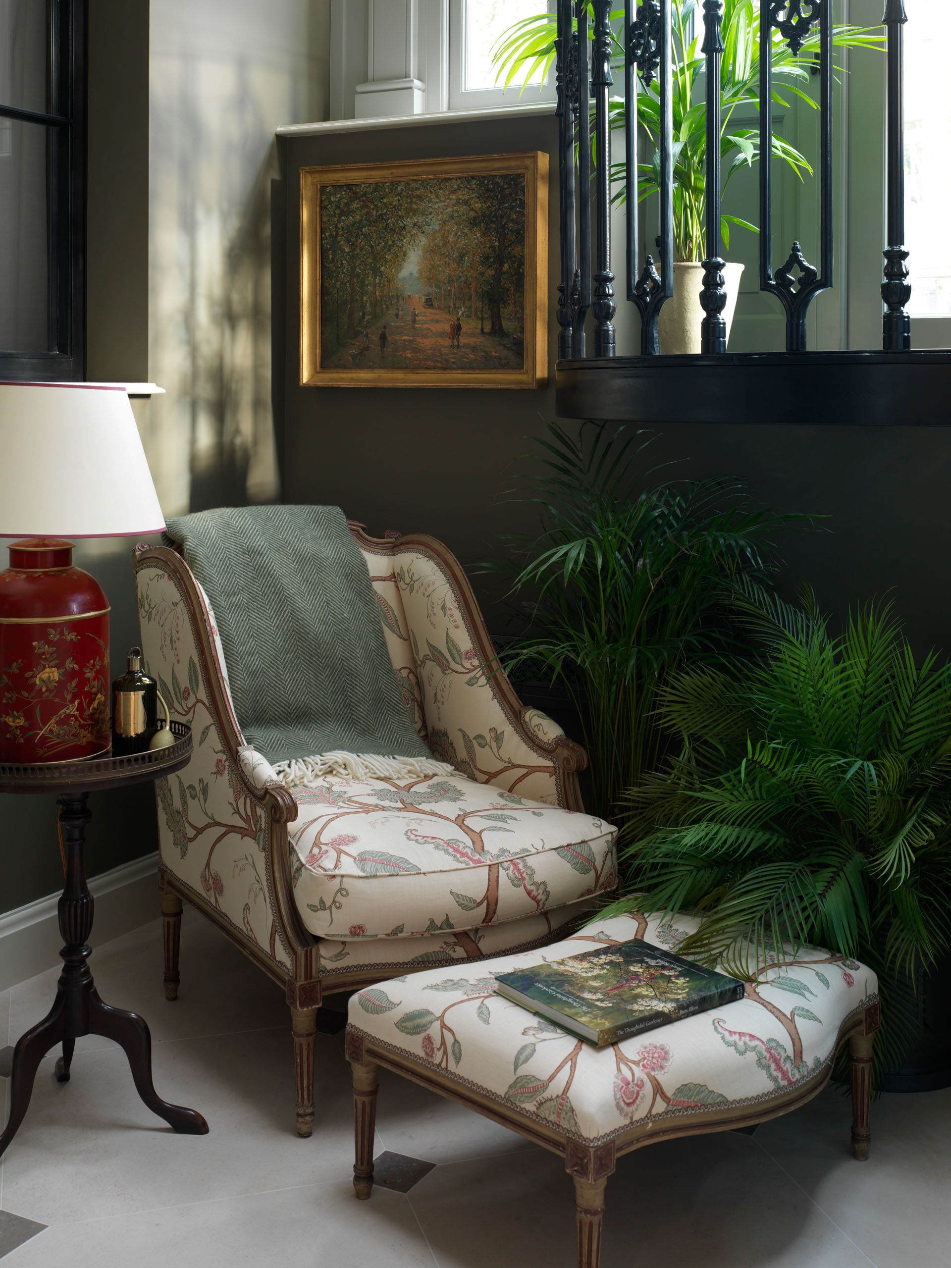 Dark green walls and white floor