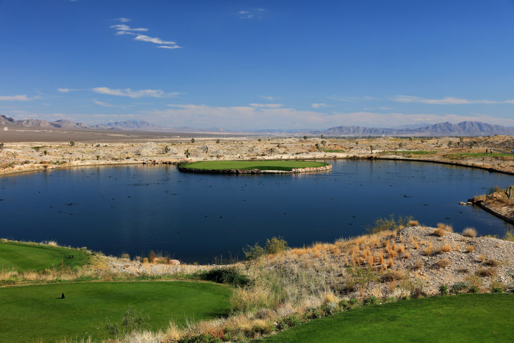 The 182-yard 15th hole on the Wolf Course at the Paiute Golf Resort