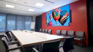 Building management at energy and environmental service provider Badenova replaced its boardroom projectors with the Optoma FHDQ130 LED display, which is bright enough to overcome high levels of ambient light.