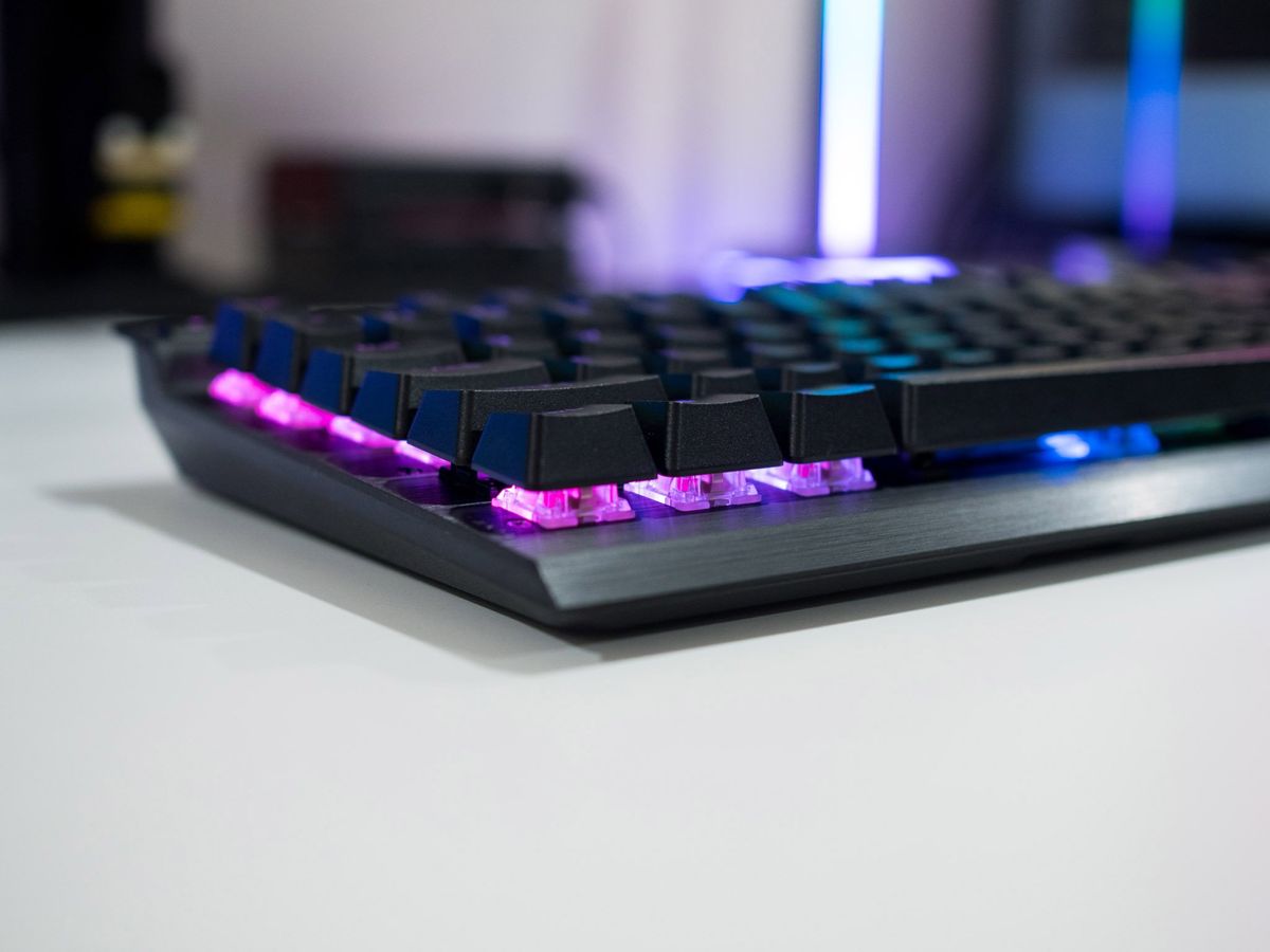 Corsair K70 RGB TKL gaming keyboard review
