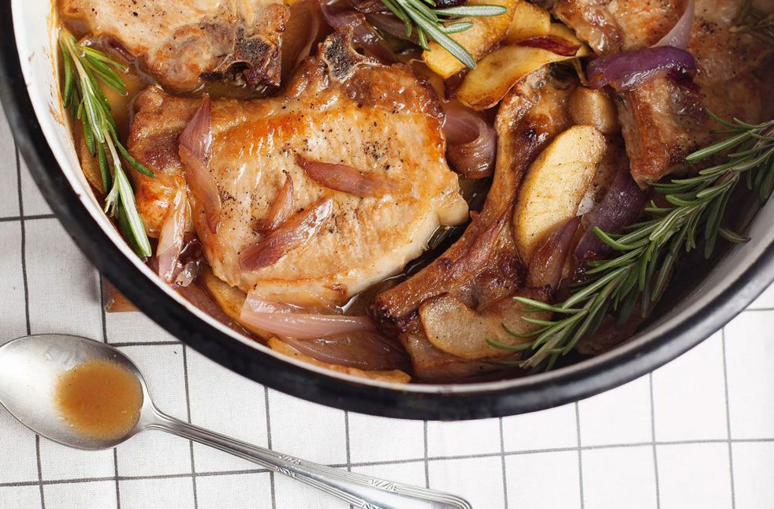 Pot roast pork with apples recipe