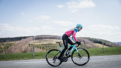 Joss Lowden has announced a new Hour Record attempt 