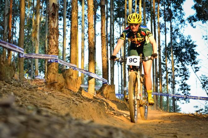 South Africa's Marisa Strauss in action during the Cross Country Team Relay