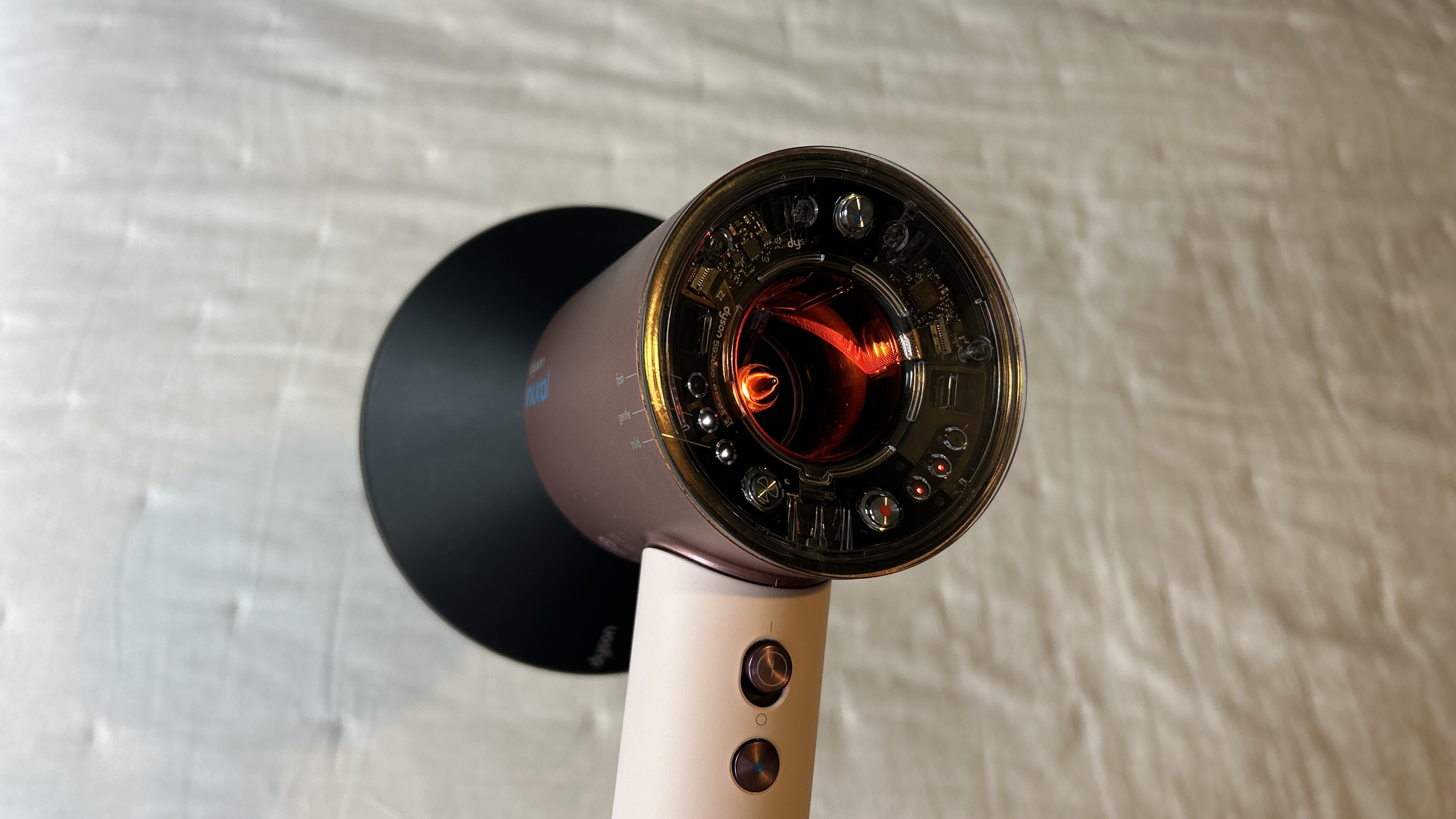 Dyson Supersonic Nural