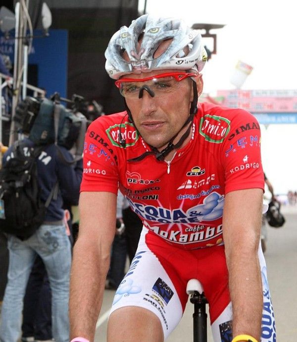 Former Giro champion Stefano Garzelli finished in 55th place, 5:24 behind Menchov.