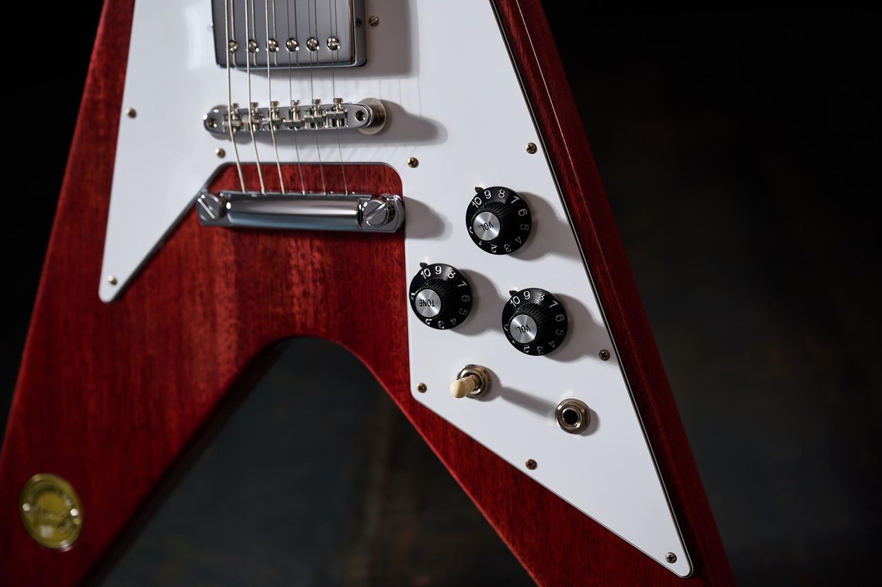 Gibson Custom VOS Reissue 1971 Flying V Medallion