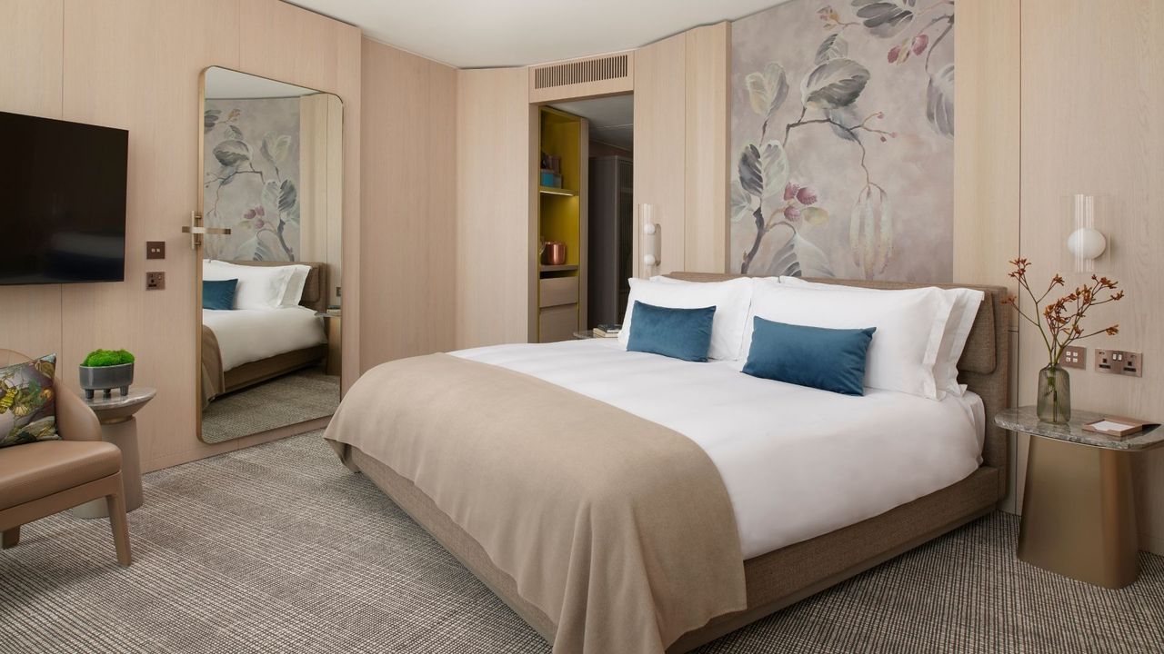 A bedroom at the Pan Pacific London
