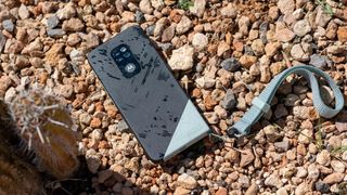 Motorola Defy Rugged Smartphone