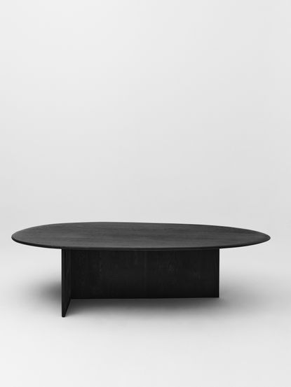 ‘Pebble’ table