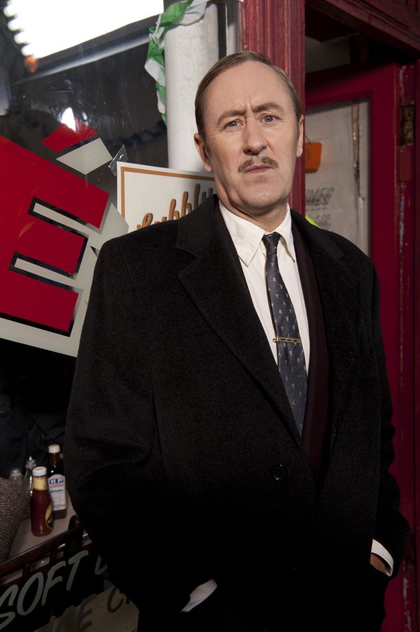 Nicholas Lyndhurst: &#039;It&#039;s nice playing a baddie!&#039;