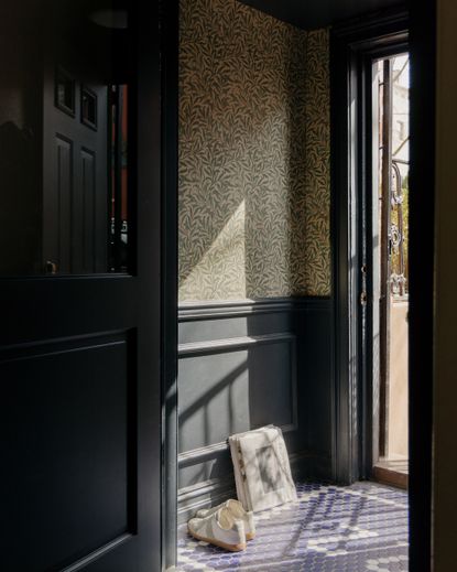 10 ways to make a dark entryway sing, according to designers | Homes ...