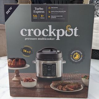 Crockpot Turbo Express Electric Pressure Cooker in it's box