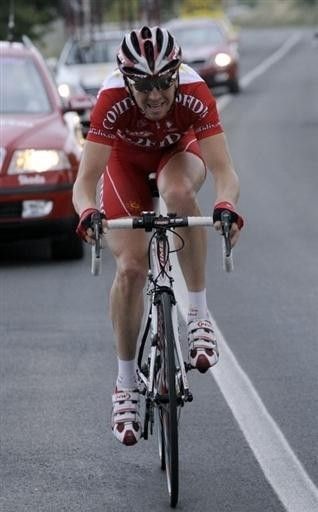 Rik Verbrugghe (Cofidis) went in the first kilometre of the day.