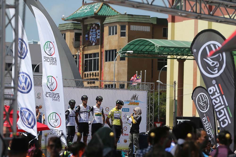 Dimension Data before the start