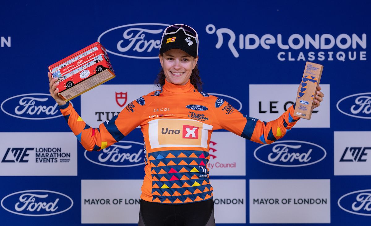 Rebecca Koerner (DEN) of Uno-X Pro Cycling Team (NOR) Queen of the Mountains, celebrates on the podium following Stage Three of the Ford RideLondon Classique on Sunday 26th May 2024.
Photo: Kieran Cleeves for London Marathon Events
For further information: media@londonmarathonevents.co.uk