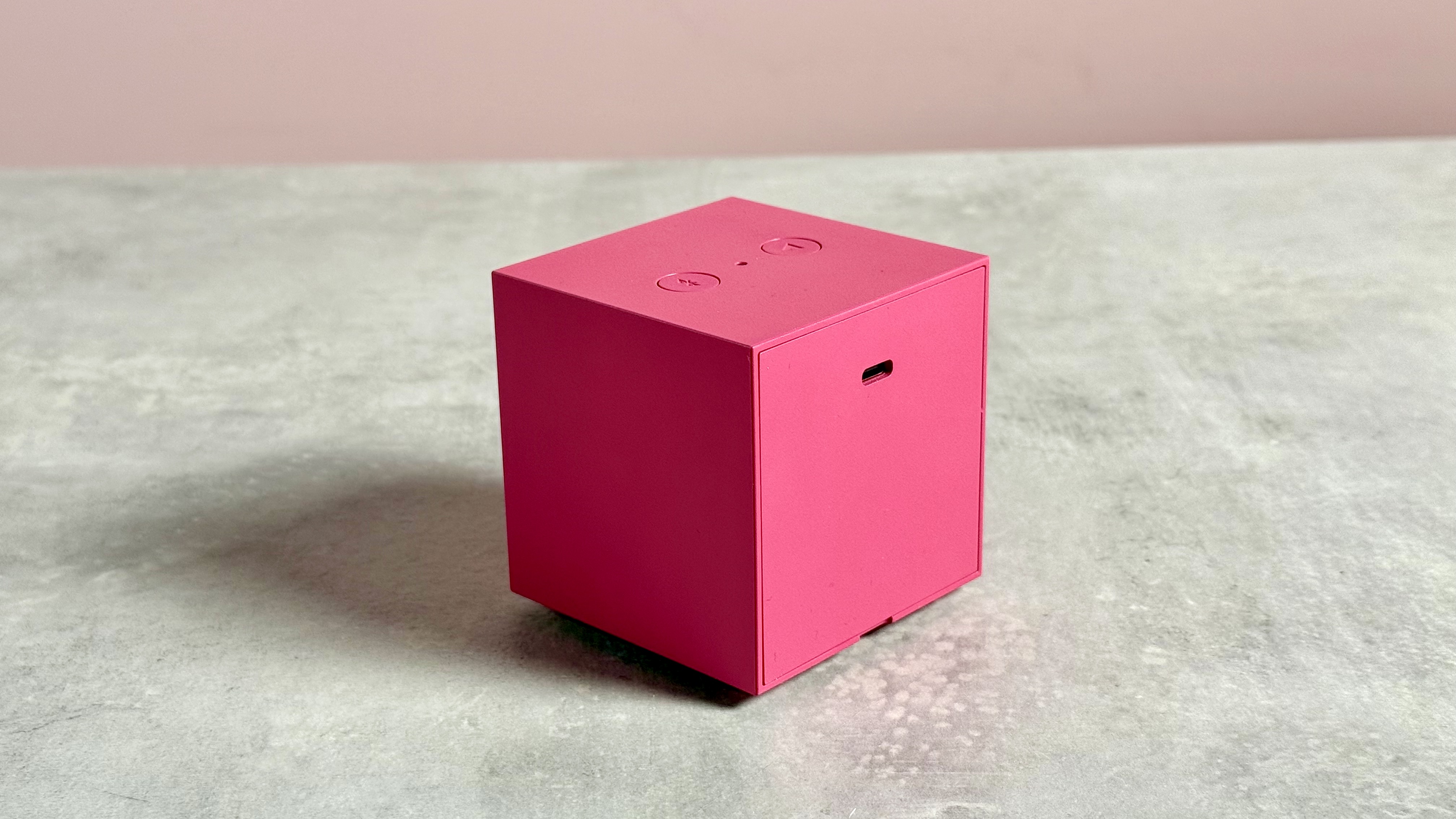 The rear of the Ikea Kallsup showing its play and Bluetooth buttons and its USB-C charging port.