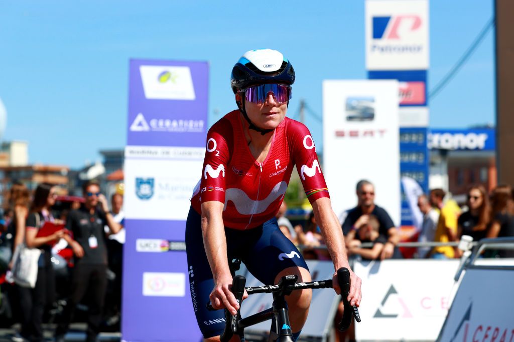 COLINDRES SPAIN SEPTEMBER 08 Annemiek Van Vleuten of Netherlands and Movistar Team Women Pink UCI Womens WorldTour Leader Jersey prior to the 8th Ceratizit Challenge By La Vuelta 2022 Stage 2 a 1059km stage from Colindres to Colindres CERATIZITChallenge22 UCIWWT on on September 08 2022 in Colindres Spain Photo by Gonzalo Arroyo MorenoGetty Images