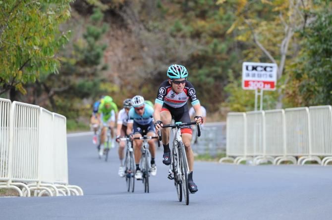 Jan Bakelants (RadioShack Leopard) with Tony Martin (OPQ) behind