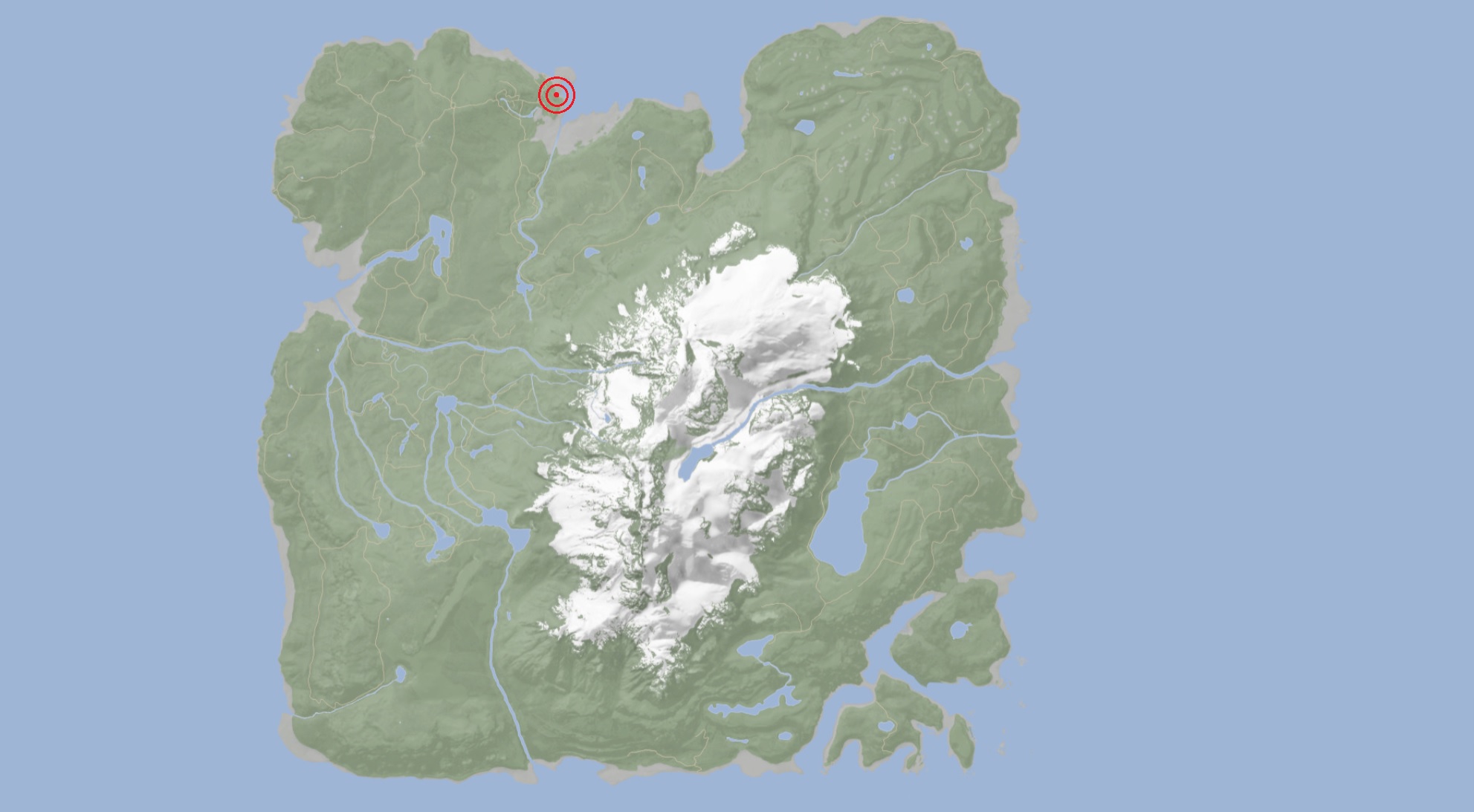 Ormanın oğulları, kuzey sahili boyunca bir mağaranın yerini gösteren kırmızı bir nokta ile harita.