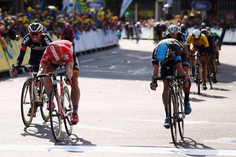 Greipel edges Viviani to win stage 7.