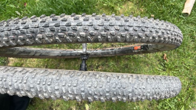 Rocket Ron Front Racing Ralph Rear Schwalbe Racing Ray review | Bike Perfect