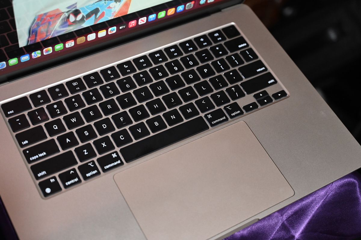 MacBook Air 15 review: The MacBook Air 13, but bigger | Laptop Mag