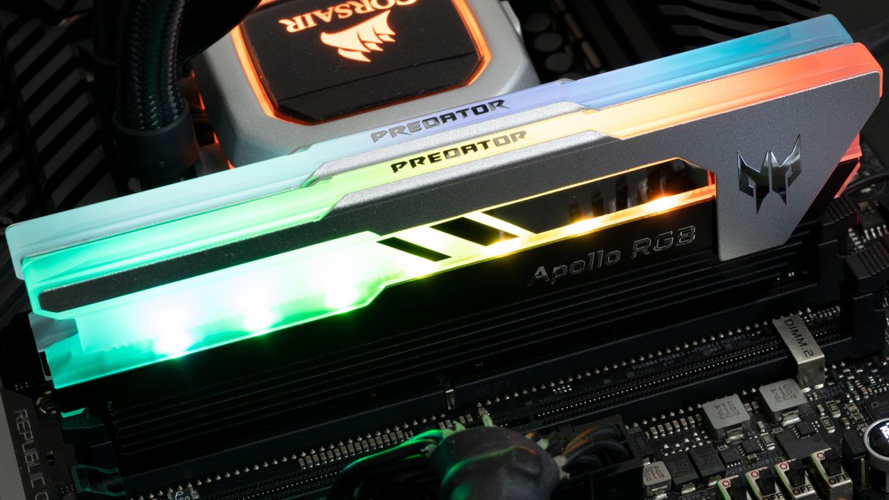 Predator Apollo RGB DDR4-4500 C19