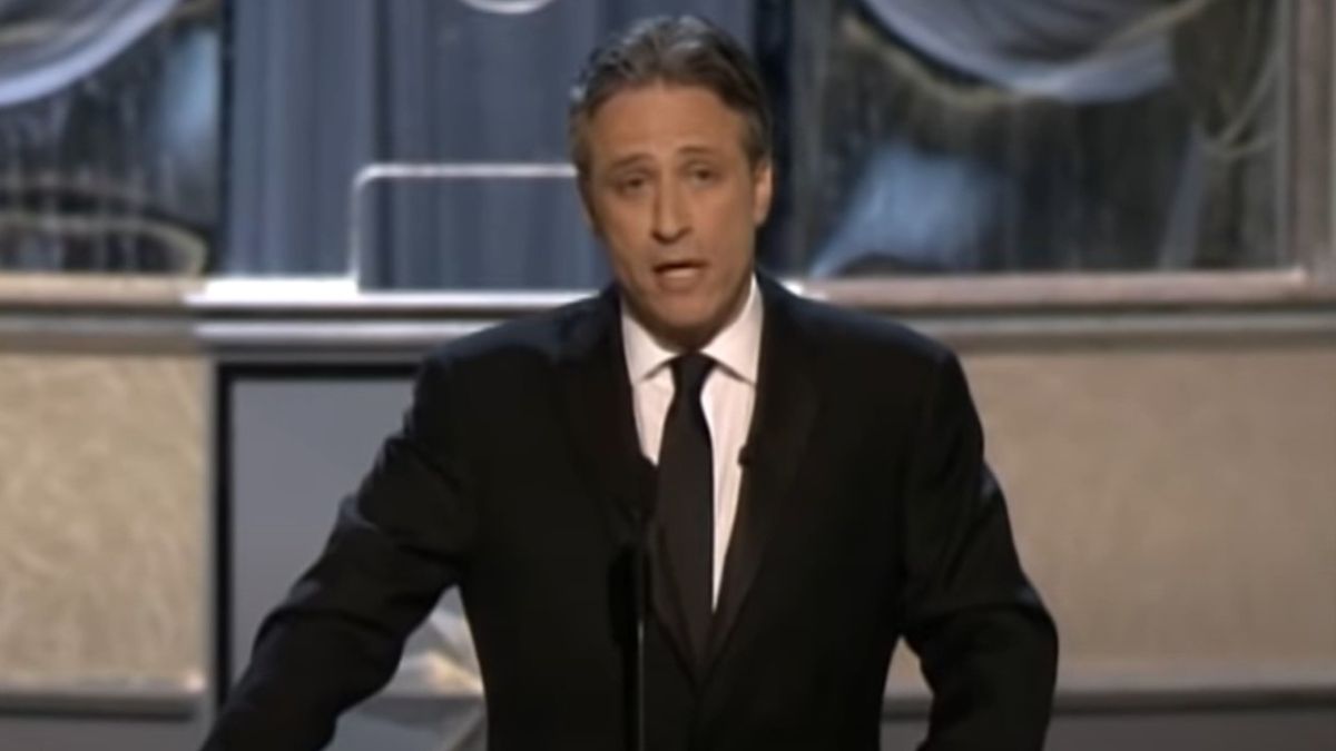 Jon Stewart hosting the 2006 Oscars.