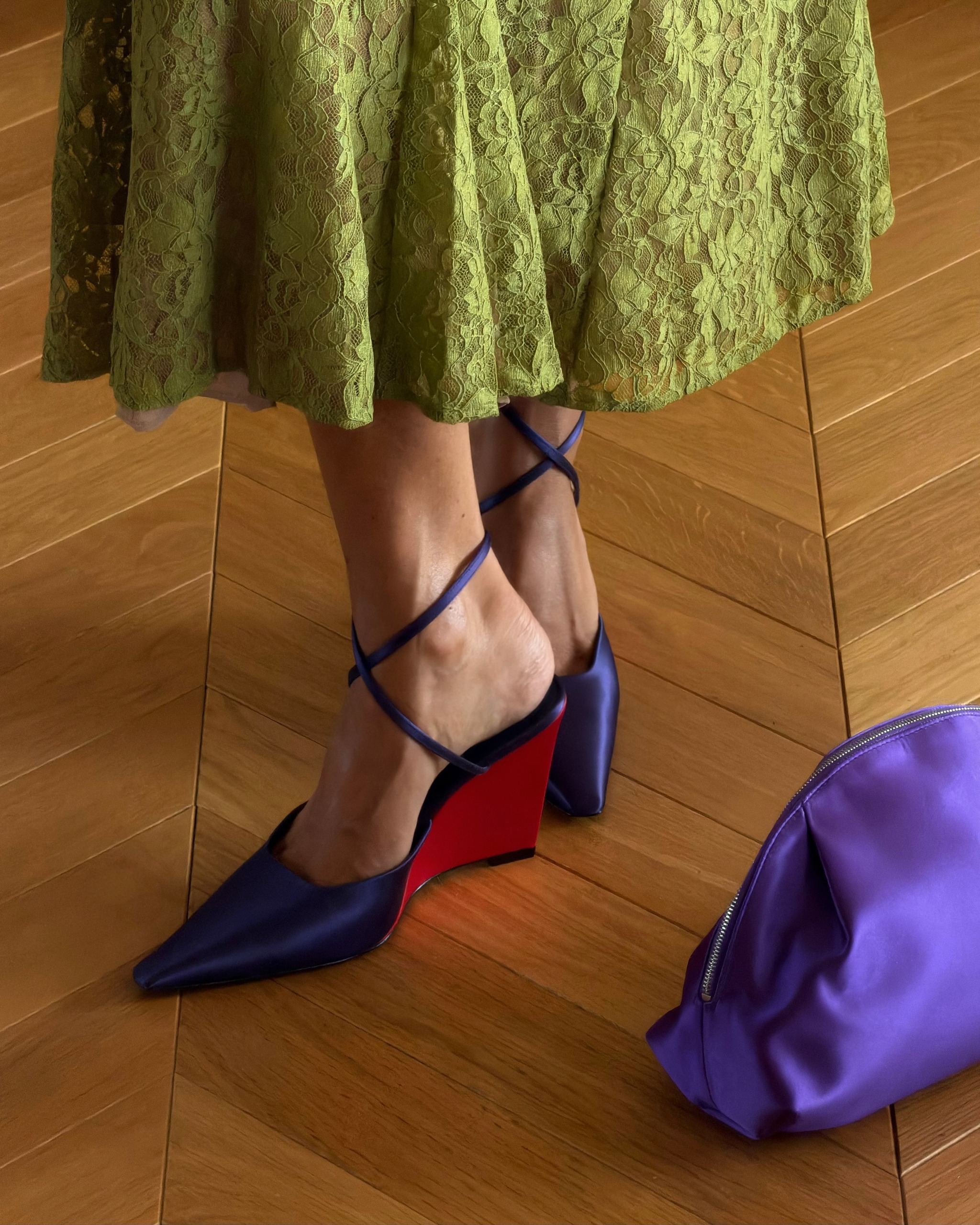 @juliesfi wearing Reformation royal purple satin heels and clutch