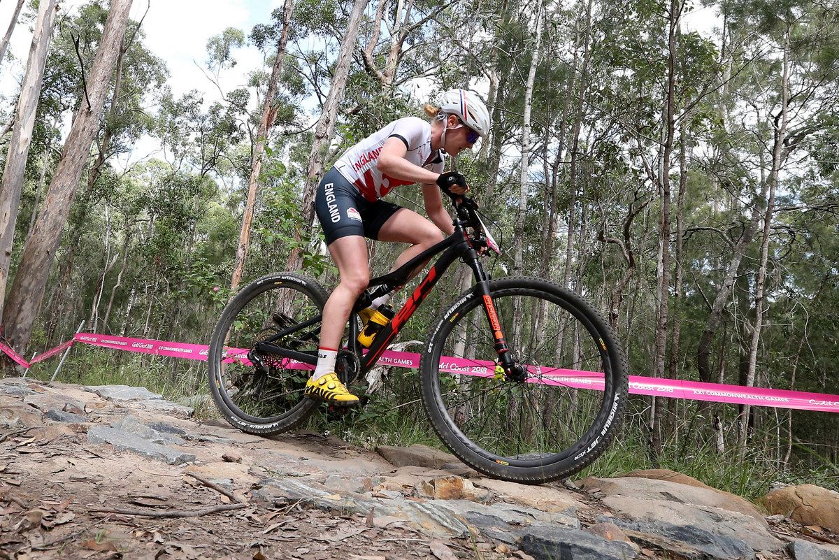 Annie Last (England) riding solo to gold