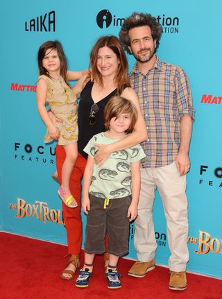 Kathryn Hahn posing with her husband Ethan Sandler and their children Leonard and Mae back in 2014