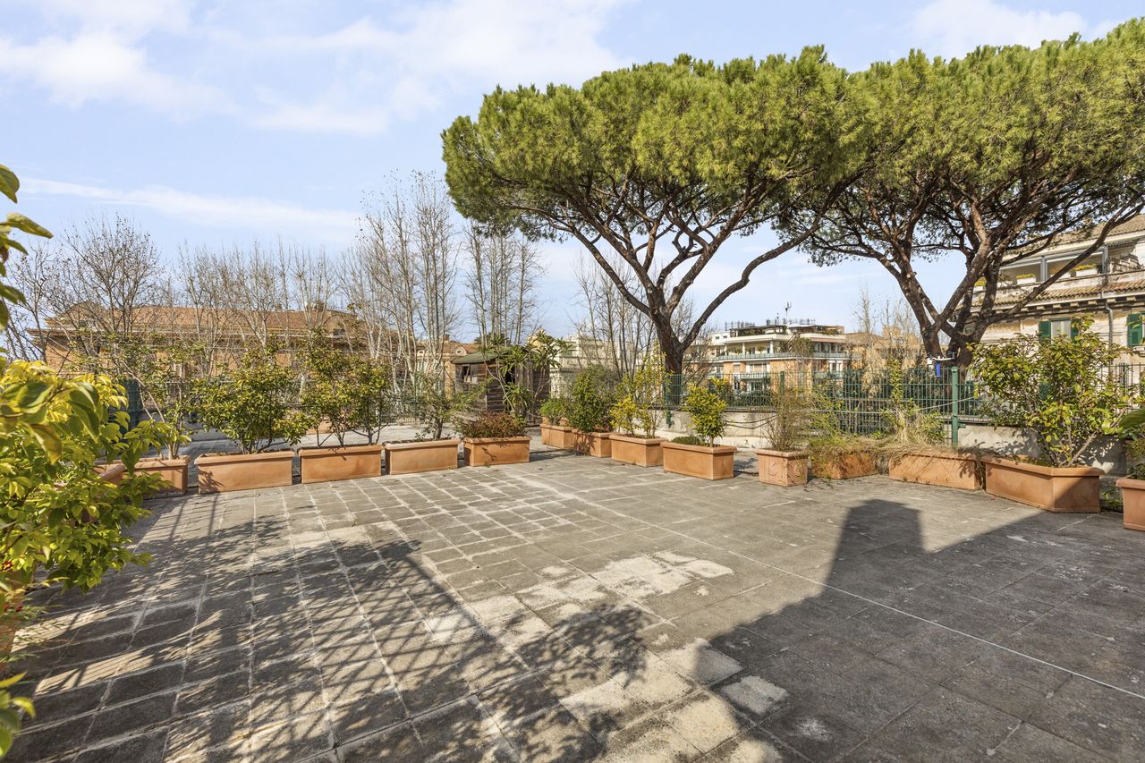 A villa in Rome on the Via Nomentana