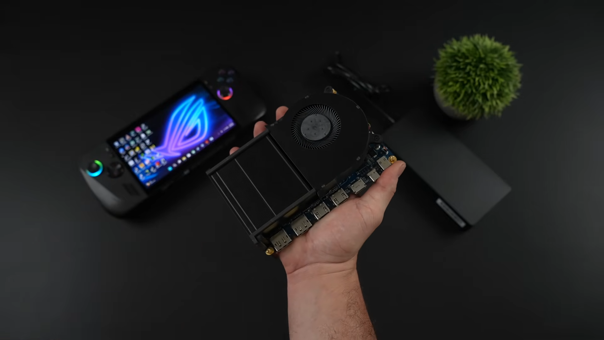 Prototype RTX 5060 eGPU dock