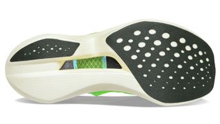 The soles of the Saucony Endorphin Elite shoes