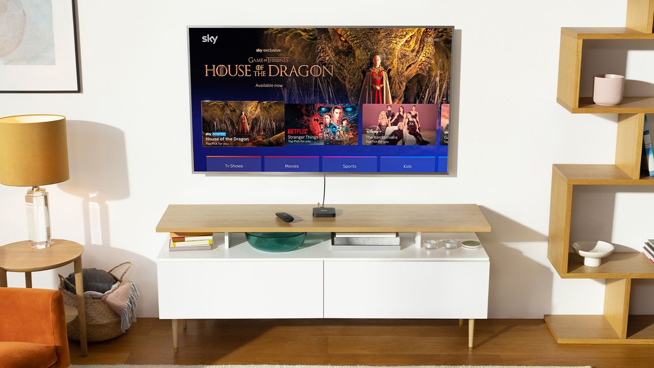 TV streamer: Sky Stream Puck