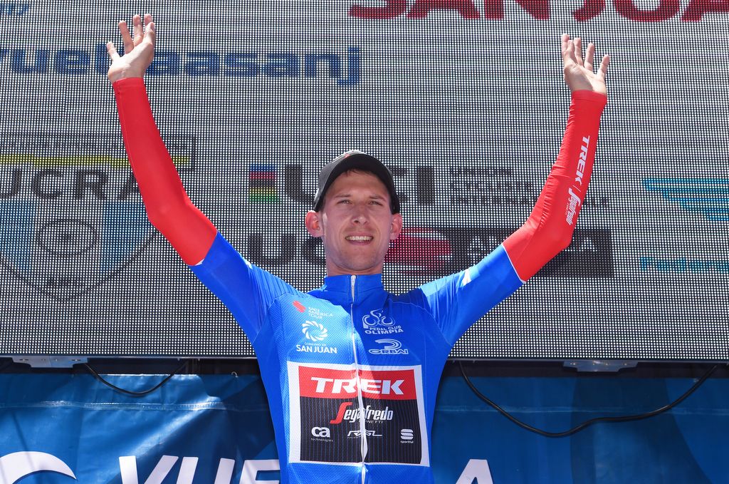 Bauke Mollema leads the race after five stages