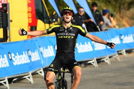 Adam Yates wins stage 4 of the Volta a la Comunitat Valenciana