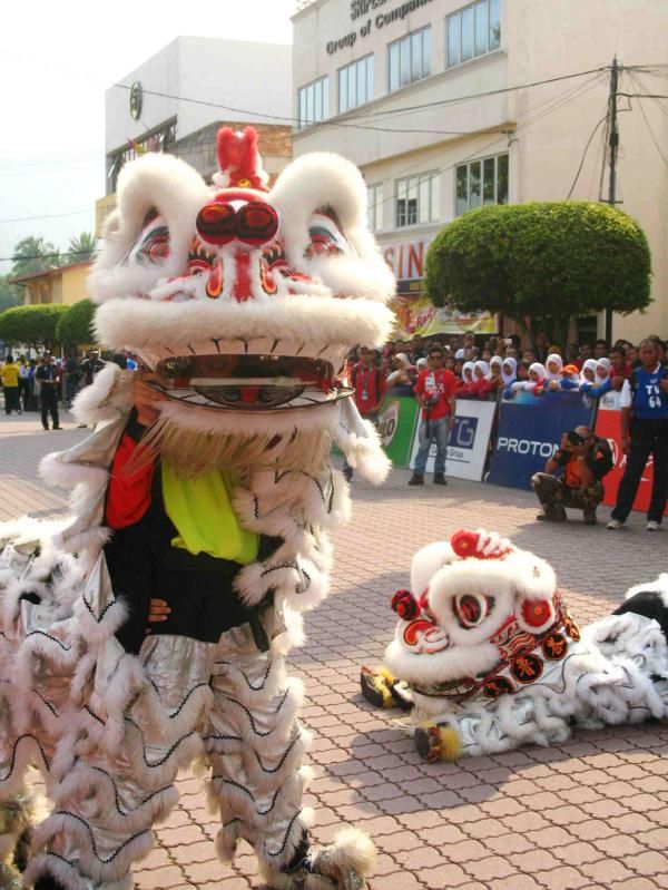 The Dragons also celebrated the end of the race