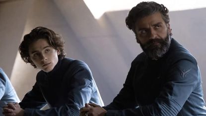Timoth&eacute;e Chalamet and Oscar Isaac in Dune