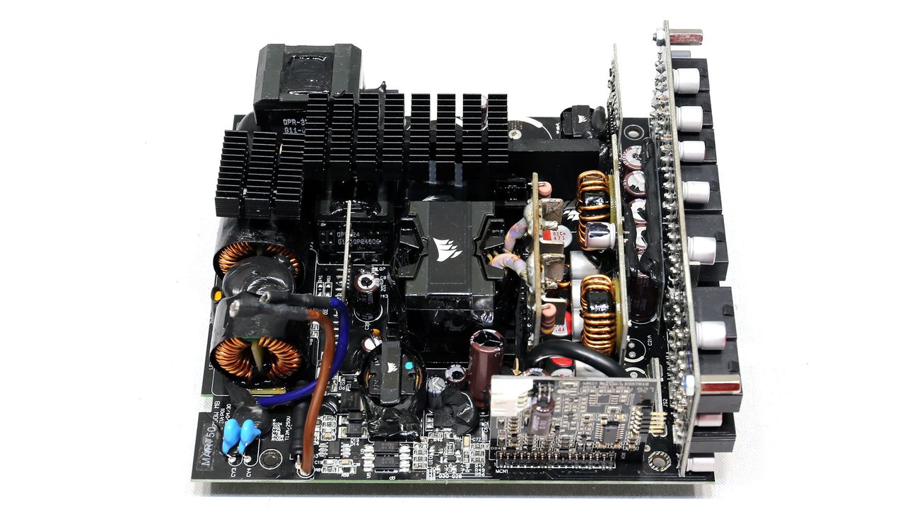 Corsair RM750x