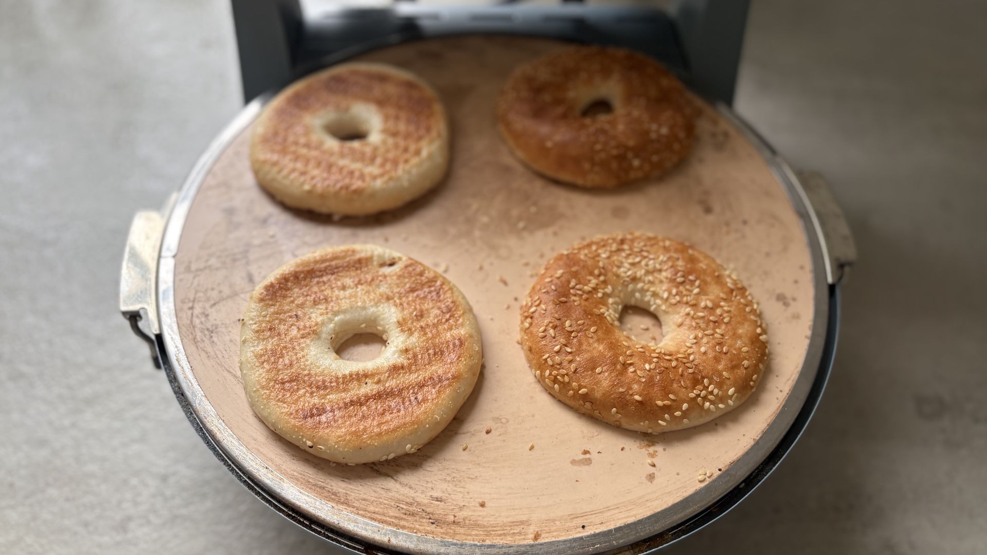 Testing the Kenwood My Pizzeria Pizza Oven