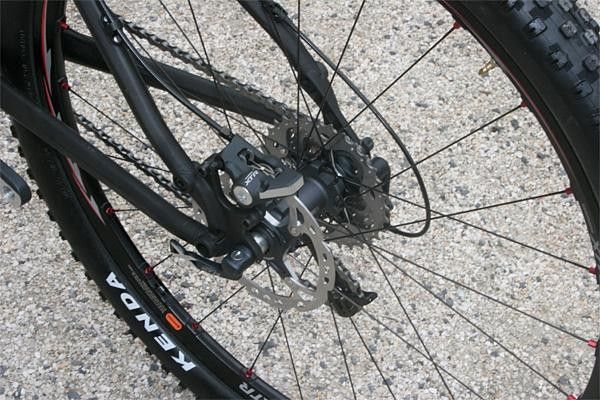 The Zaskar Carbon is disc-only. Sorry, no rim brakes allowed here.