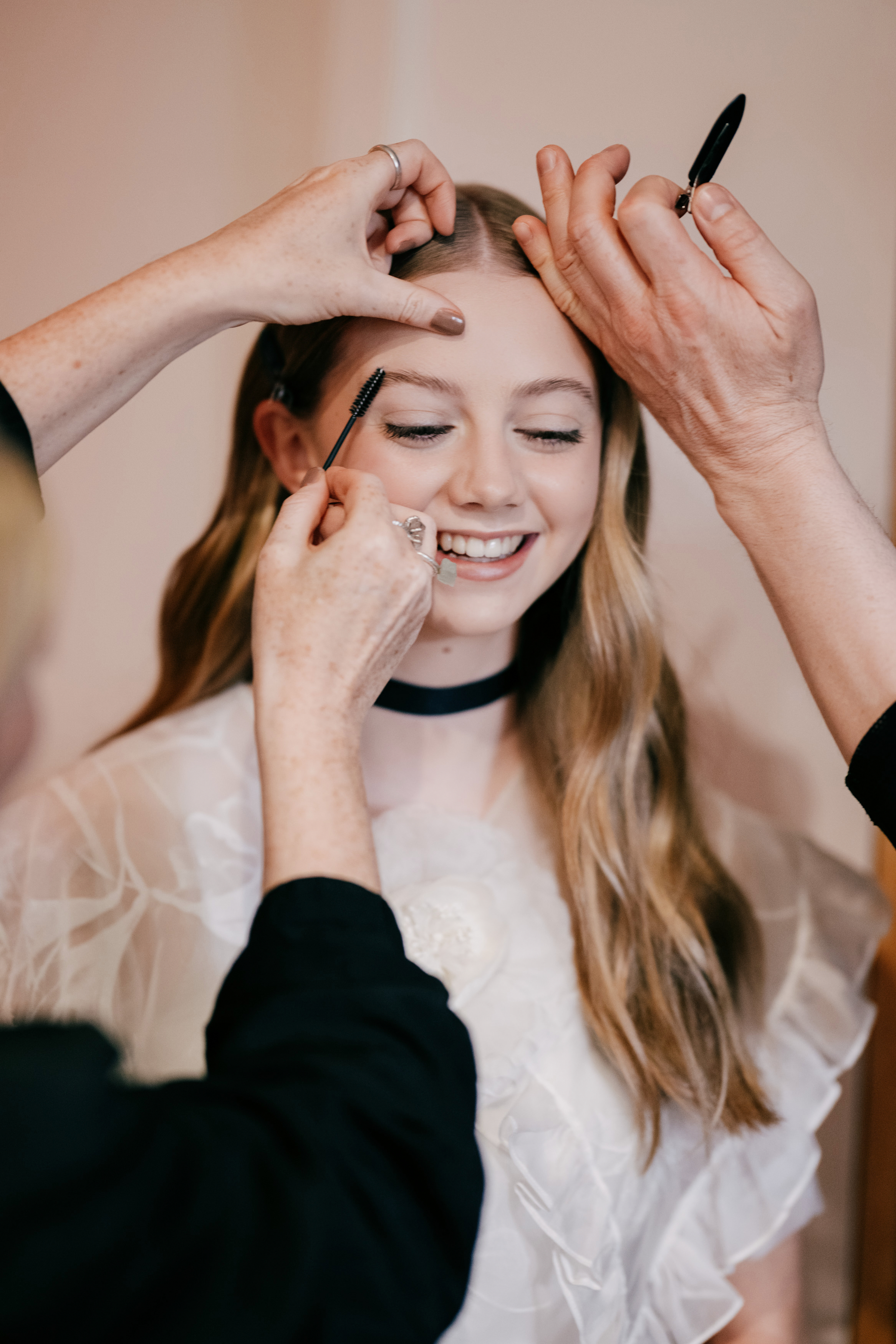 Evie Tempton gets her glam done