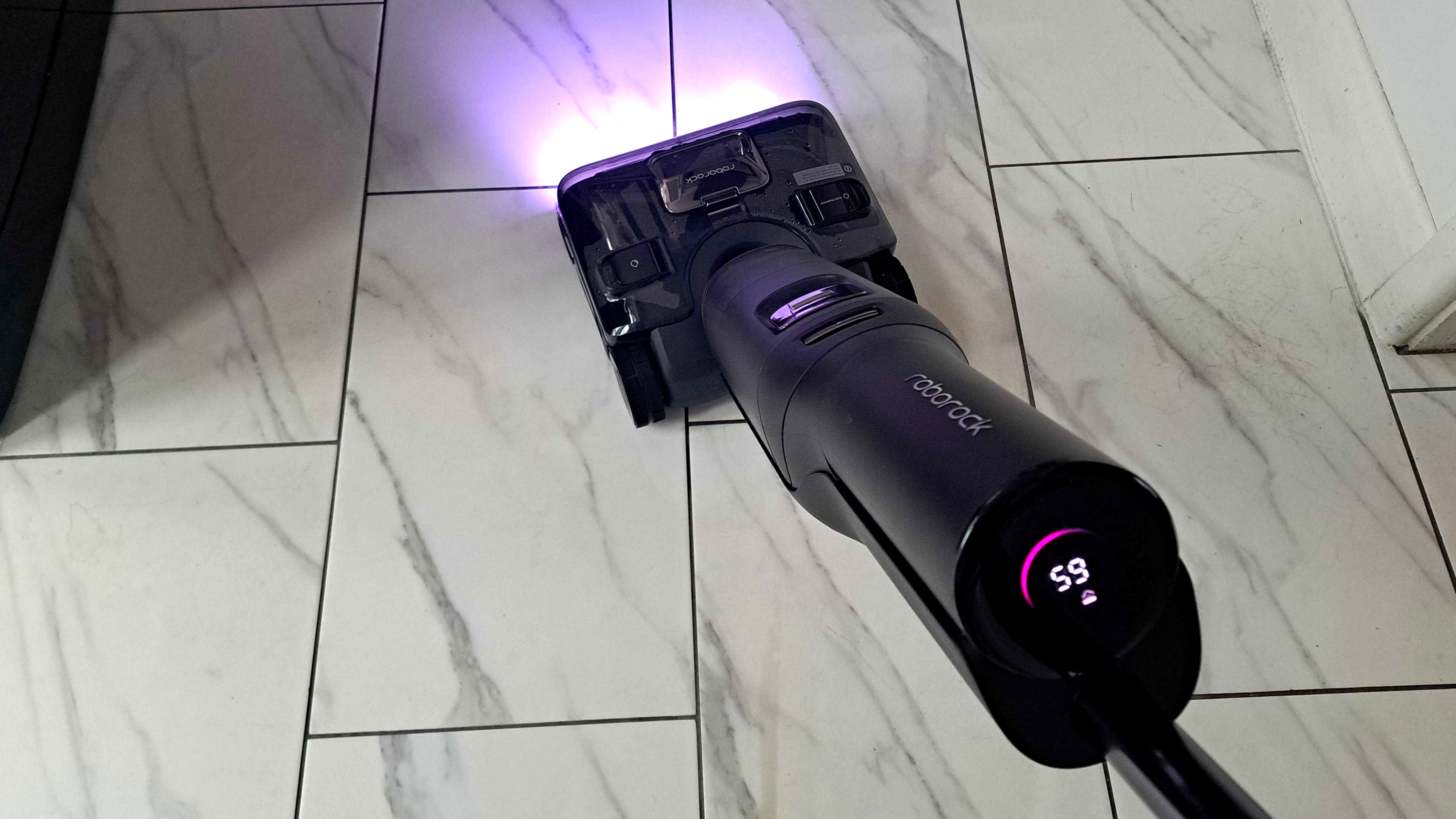 Roborock F25 Ultra wet floor cleaner